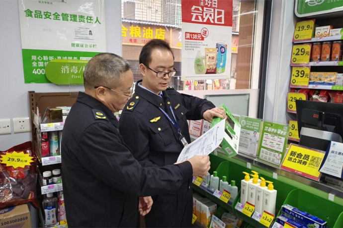 筑牢安全防线，护航佳节餐桌——阳山县市场监督管理局开展春节节前重点食品安全监督检查